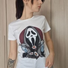 T-shirt Ghostface e sushi disegnata da Neythiriis