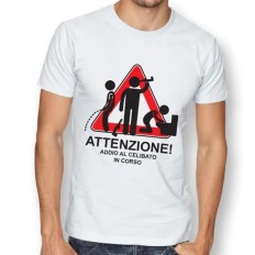 T-shirt Addio Al Celibato In Corso