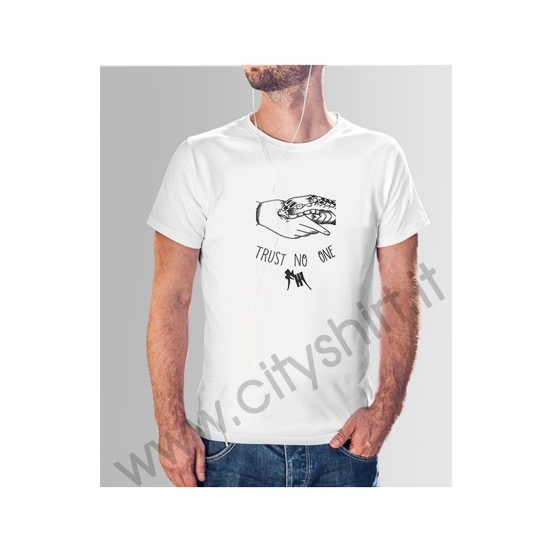 T-Shirt trust-no-one_space T-Shirt trust-no-one_space