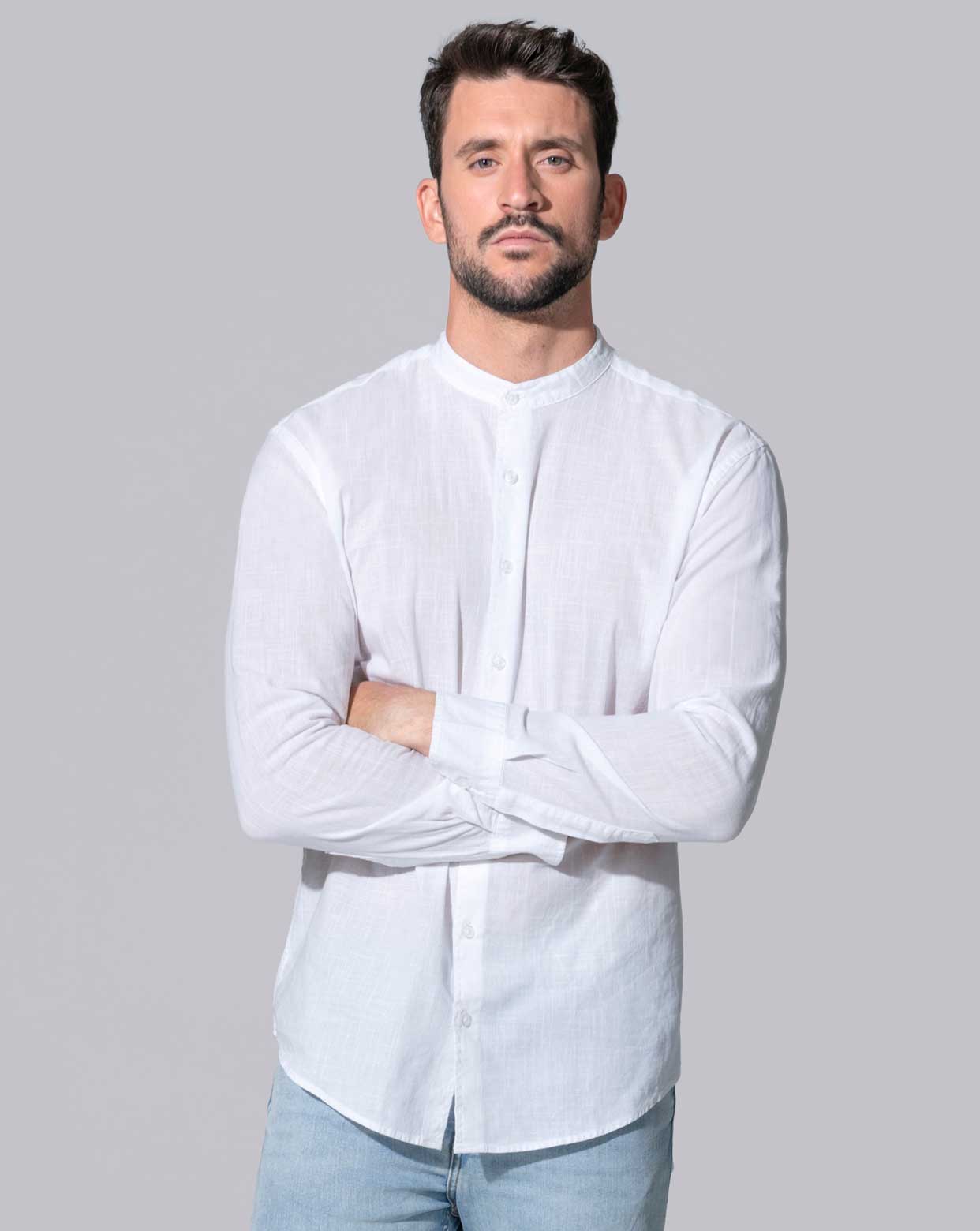 Camicia Man Effetto Lino E Collo Alla Coreana